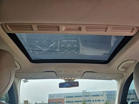 Used 2019 Mercedes-Benz C 300 Sedan image 14