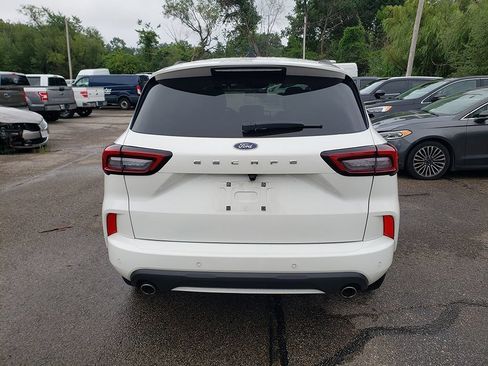 Certified 2023 Ford Escape ST-Line w/ Tech Pack #1 FWD image 4