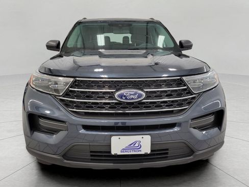 Used 2024 Ford Explorer XLT w/ Class IV Trailer Tow Package AWD/4WD image 13