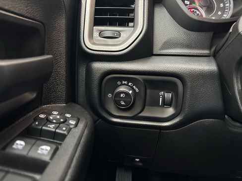 New 2027 RAM 2500 Tradesman AWD/4WD image 25