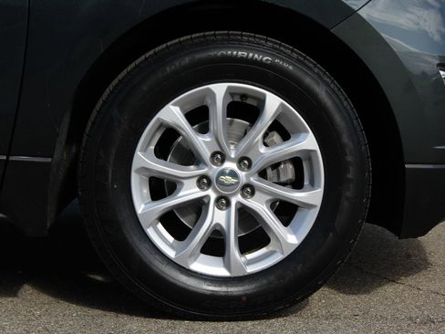 Used 2020 Chevrolet Equinox LS w/ LS Convenience Package FWD image 23