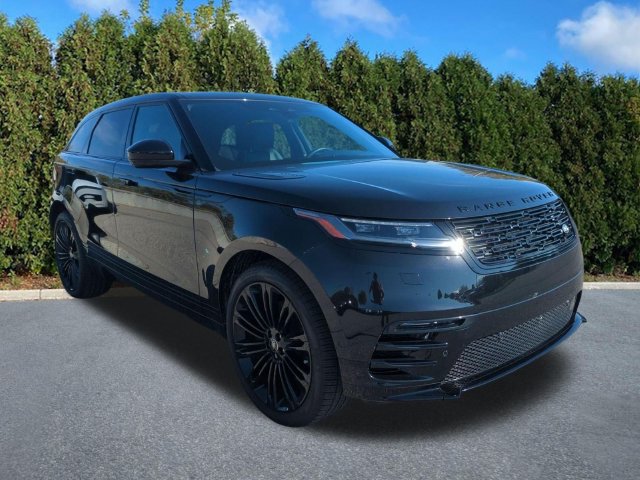Used 2026 Land Rover Range Rover Velar Dynamic SE AWD/4WD image 3
