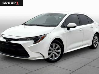 Used 2023 Toyota Corolla LE FWD video 1
