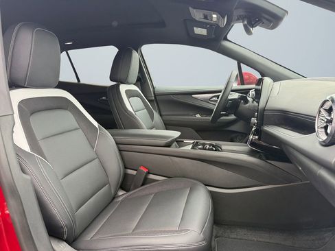 New 2024 Chevrolet Blazer EV LT image 15