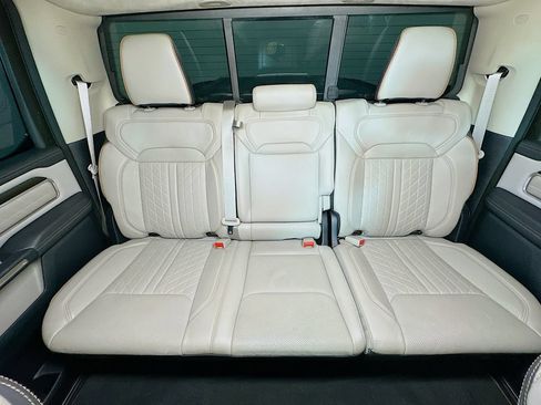 Used 2025 RAM 1500 Tungsten AWD/4WD image 13