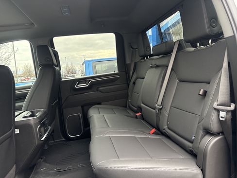 New 2026 Chevrolet Silverado 3500 LTZ w/ LTZ Convenience Package AWD/4WD image 24