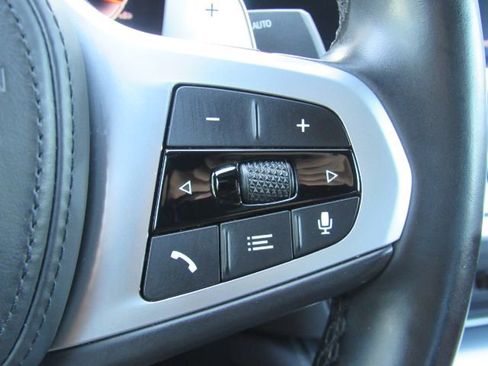 Used 2022 BMW 430i Coupe w/ M Sport Package image 34