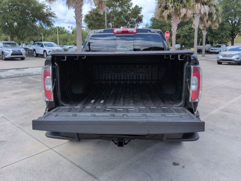 Used 2022 GMC Canyon Denali w/ Denali Black Edition Package AWD/4WD image 24
