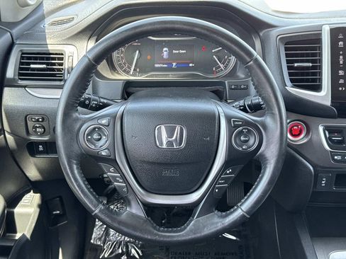 Used 2017 Honda Pilot EX-L image 9