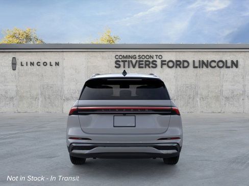 New 2026 Lincoln Nautilus Reserve w/ Jet Appearance Package image 5