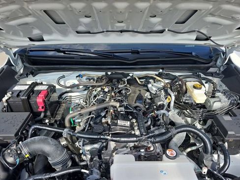 Used 2025 Toyota Tacoma SR image 28