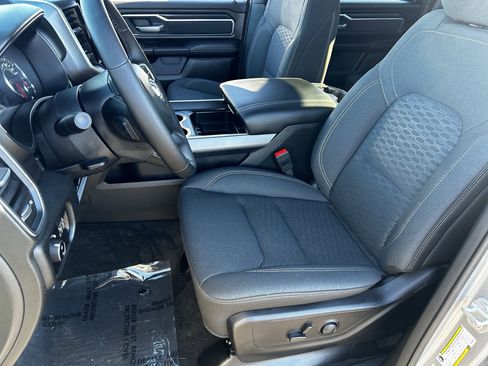 Used 2025 RAM 1500 Big Horn image 19