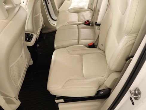 Used 2021 Volvo XC90 T6 Inscription w/ Lounge Package AWD/4WD image 13
