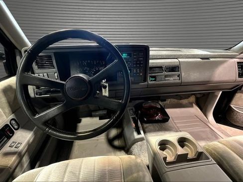 Used 1993 GMC Yukon 4WD 2-Door image 7