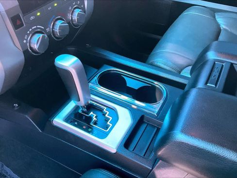 Used 2018 Toyota Tundra SR5 image 16