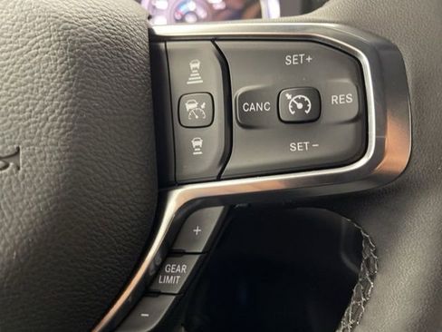 New 2026 RAM 3500 Laramie AWD/4WD image 34