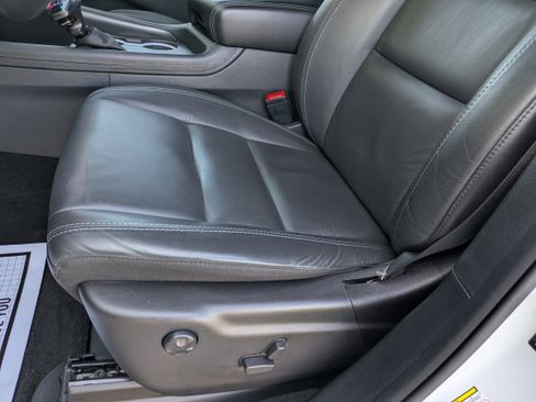 Used 2021 Dodge Durango GT image 9