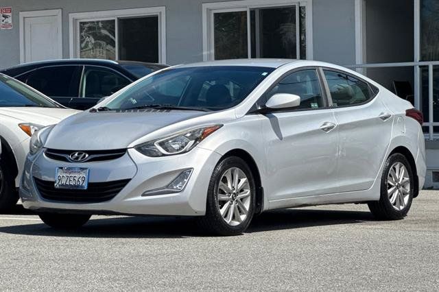 Used 2016 Hyundai Elantra SE w/ Option Group 02 FWD image 7