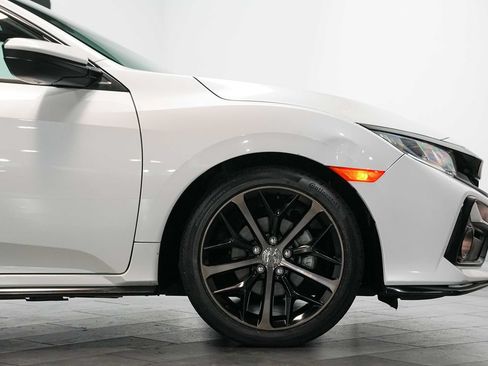 Used 2020 Honda Civic Sport image 9