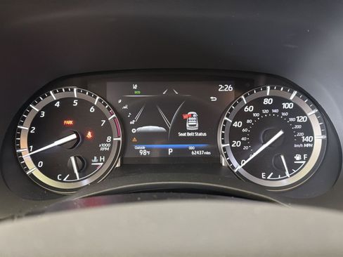 Used 2021 Toyota Highlander Limited FWD image 18