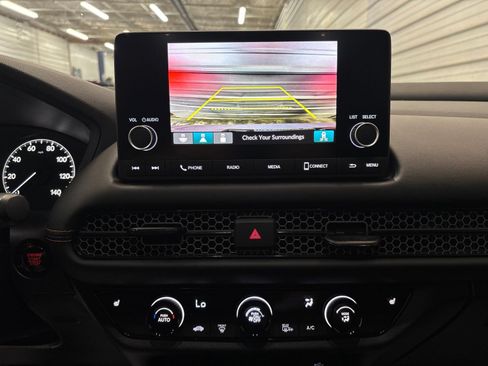 Used 2024 Honda HR-V Sport image 17