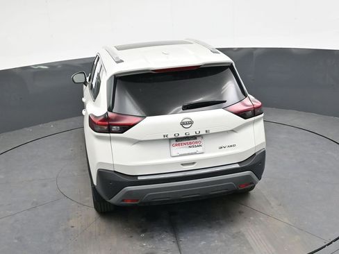 Used 2023 Nissan Rogue SV w/ SV Premium Package image 28