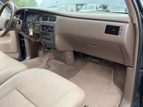 Used 1996 Toyota T100 SR5 AWD/4WD image 89