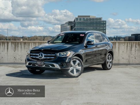 Used 2022 Mercedes-Benz GLC 300 4MATIC image 1