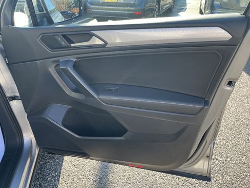 Used 2023 Volkswagen Tiguan S image 26