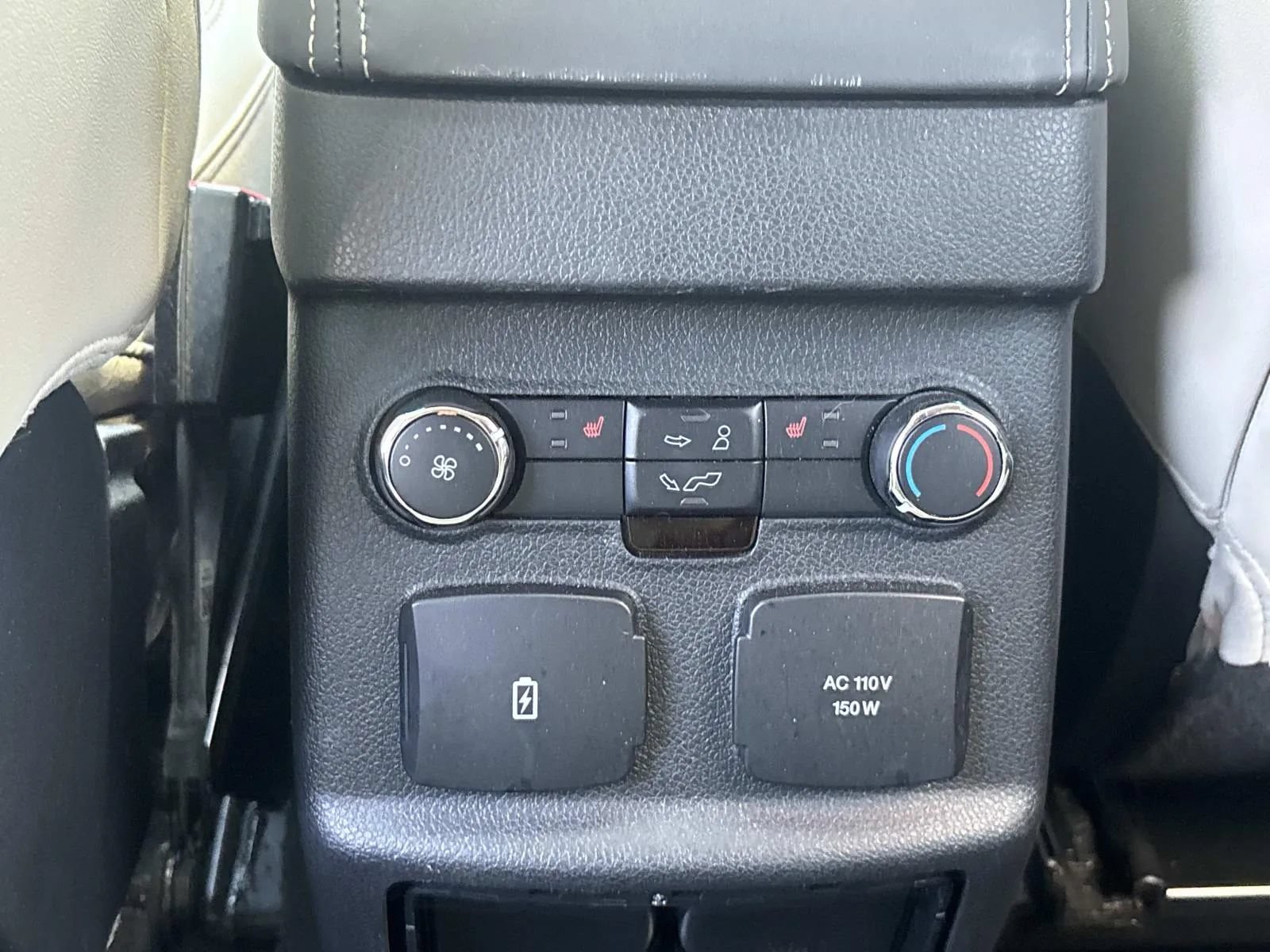 Used 2016 Ford Explorer Platinum AWD/4WD image 13