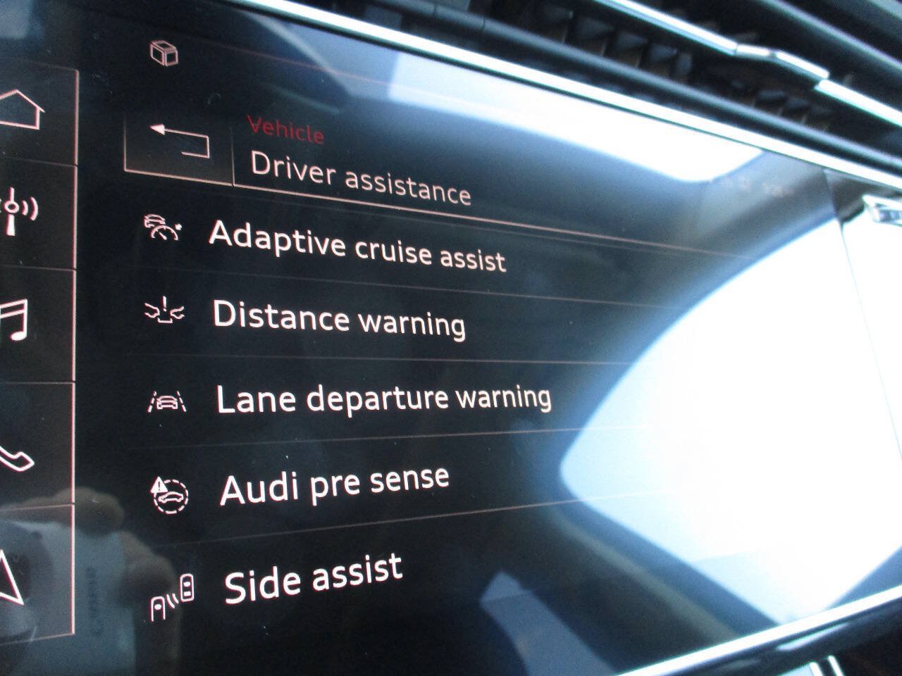 Used 2023 Audi Q7 3.0T Premium Plus AWD/4WD image 24