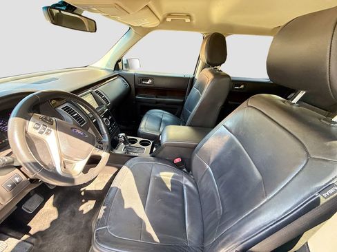 Used 2019 Ford Flex Limited FWD image 20