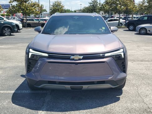 Used 2024 Chevrolet Blazer EV LT image 2