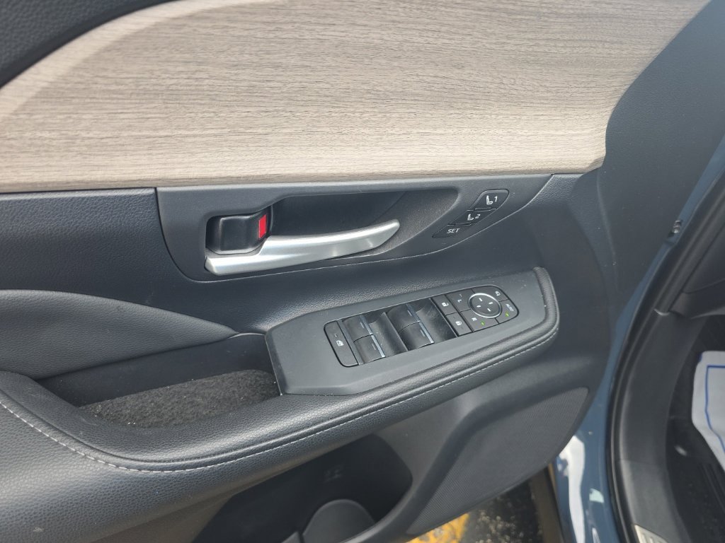 Used 2026 Toyota Grand Highlander FWD image 18