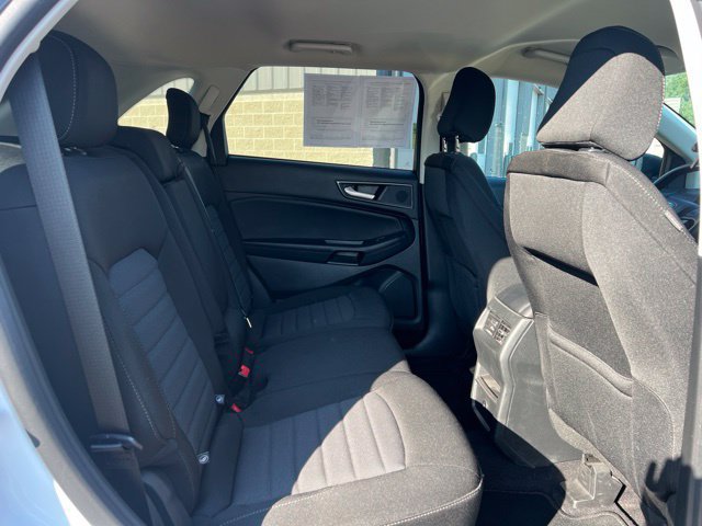 Used 2024 Ford Edge SE AWD/4WD image 13