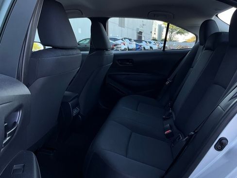 Used 2025 Toyota Corolla LE image 11