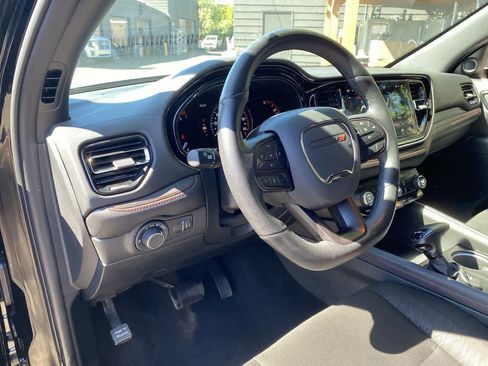 Used 2025 Dodge Durango GT AWD/4WD image 2