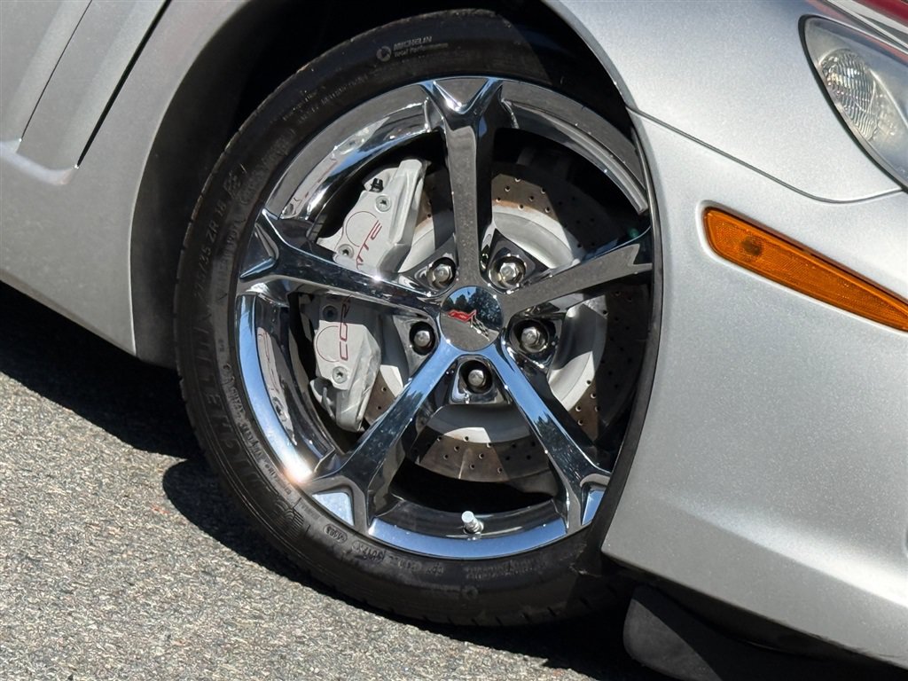 Used 2011 Chevrolet Corvette Grand Sport w/ Preferred Equipment Group RWD image 35