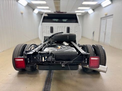 New 2026 Chevrolet Silverado 3500 W/T w/ WT Convenience Package image 7