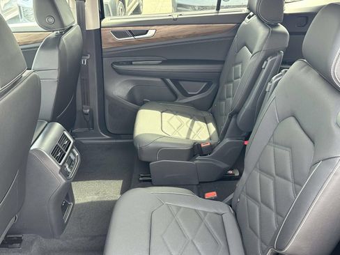 New 2026 Volkswagen Atlas SE AWD/4WD image 13