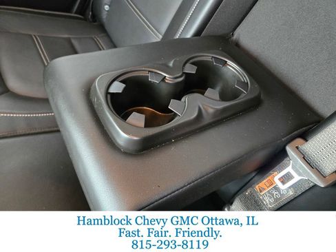 Used 2021 GMC Canyon Denali image 32