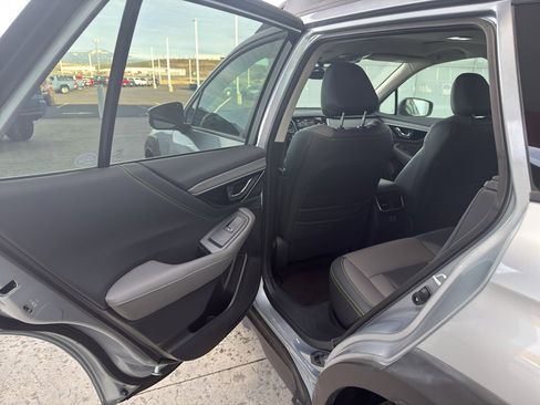 Used 2024 Subaru Outback Onyx Edition image 16
