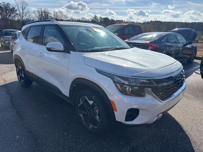 Certified 2024 Kia Seltos EX