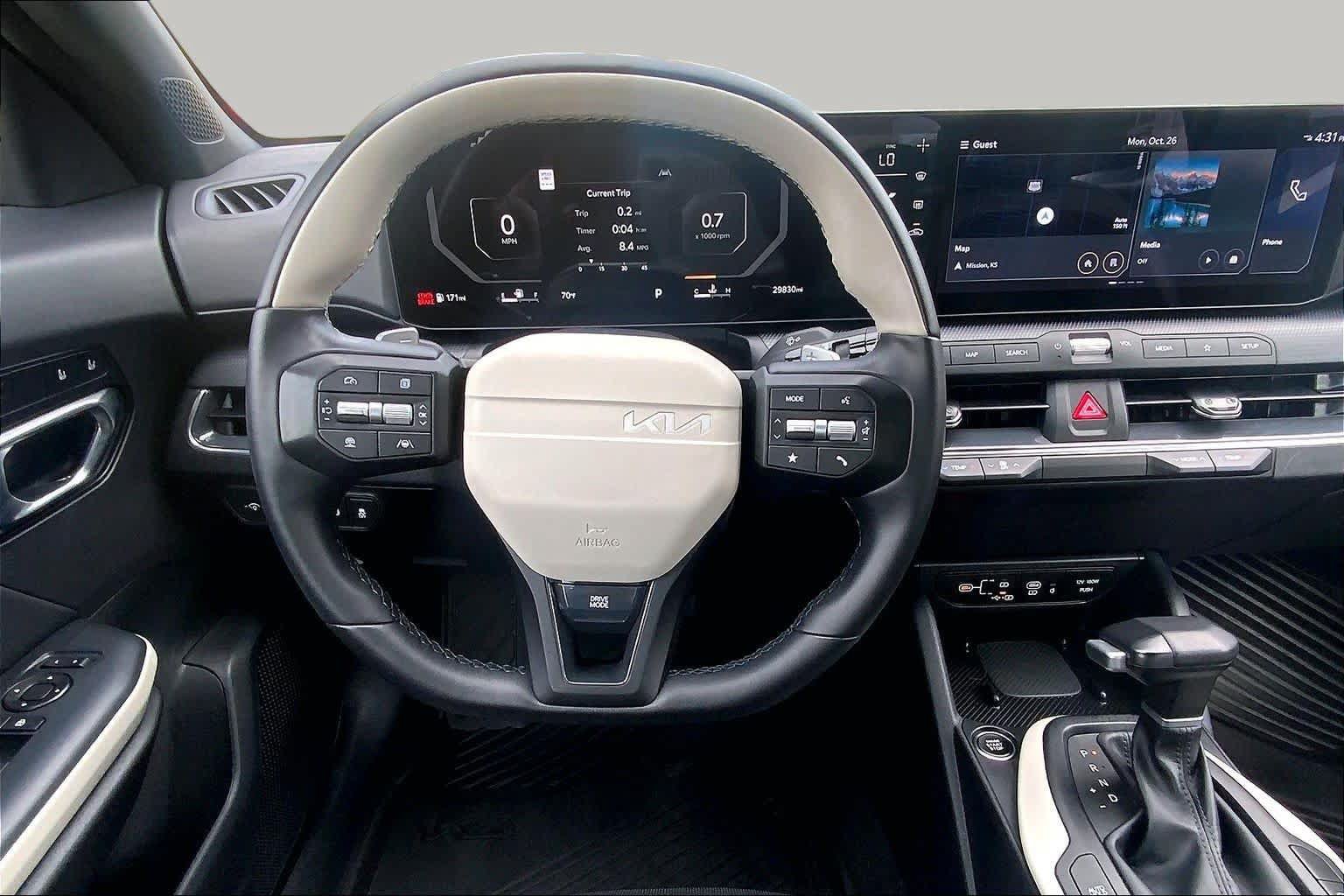 Used 2025 Kia K4 GT-Line w/ GT-Line Premium Package FWD image 5