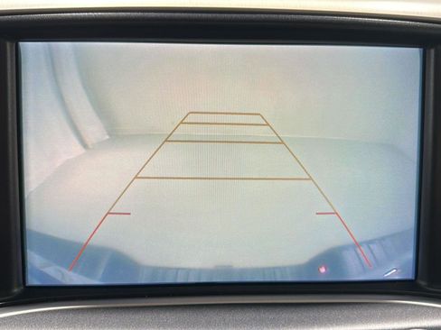 Used 2018 GMC Sierra 1500 SLT w/ SLT Premium Package image 14