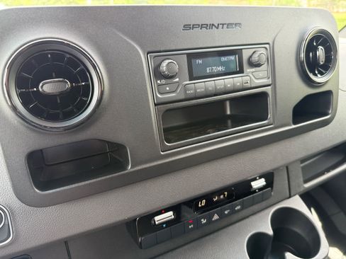 New 2025 Mercedes-Benz Sprinter 2500 image 17