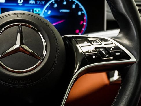 Used 2022 Mercedes-Benz S 500 4MATIC image 17