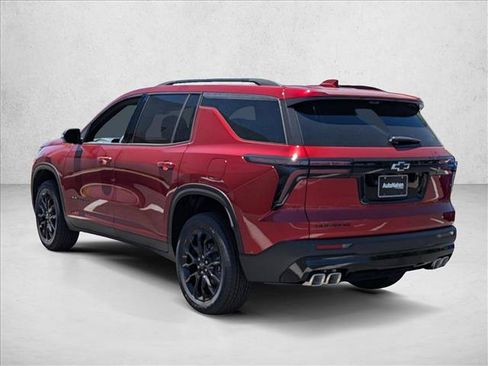 New 2026 Chevrolet Traverse LT w/ Midnight/Sport Edition FWD image 9