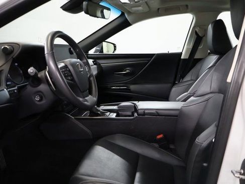 Used 2022 Lexus ES 250 w/ Premium Package AWD/4WD image 12