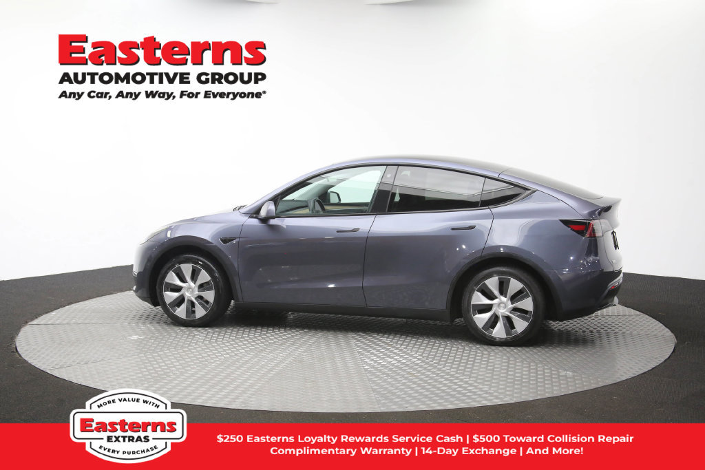 Used 2023 Tesla Model Y Long Range AWD/4WD image 58